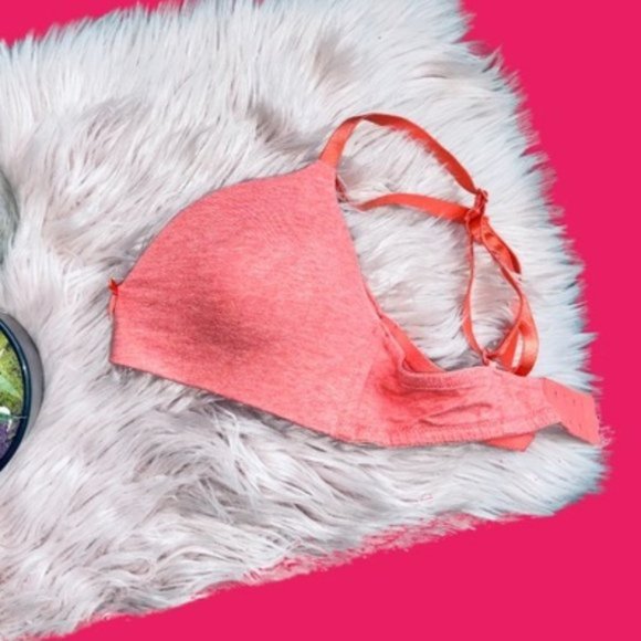 La Vie En Rose Wireless Bra 36 C Like New - Picture 5 of 11